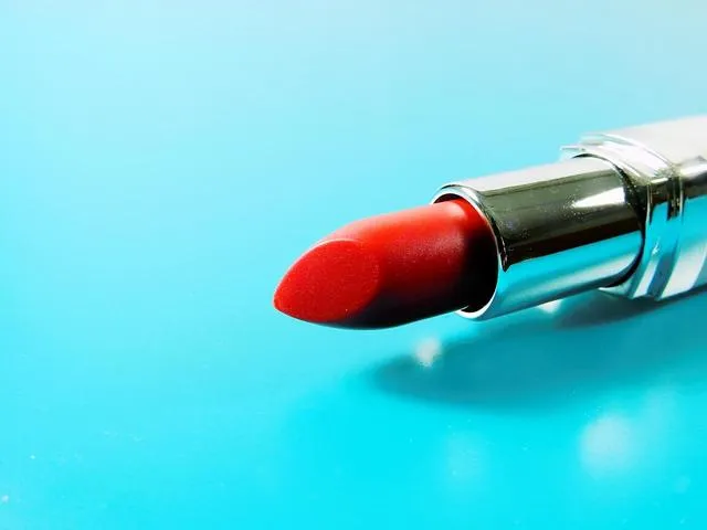 Luxurious Liquid Lip Silk - Flamingo